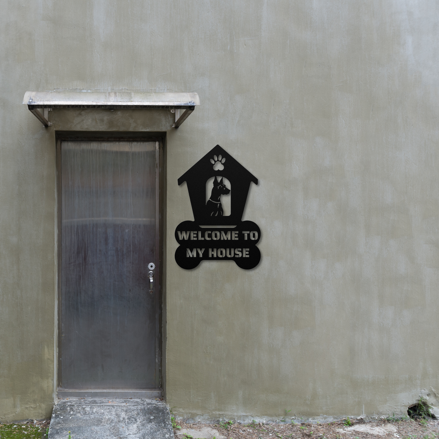 Doberman Welcome Dog House Sign: A Warm Greeting for Your Home
