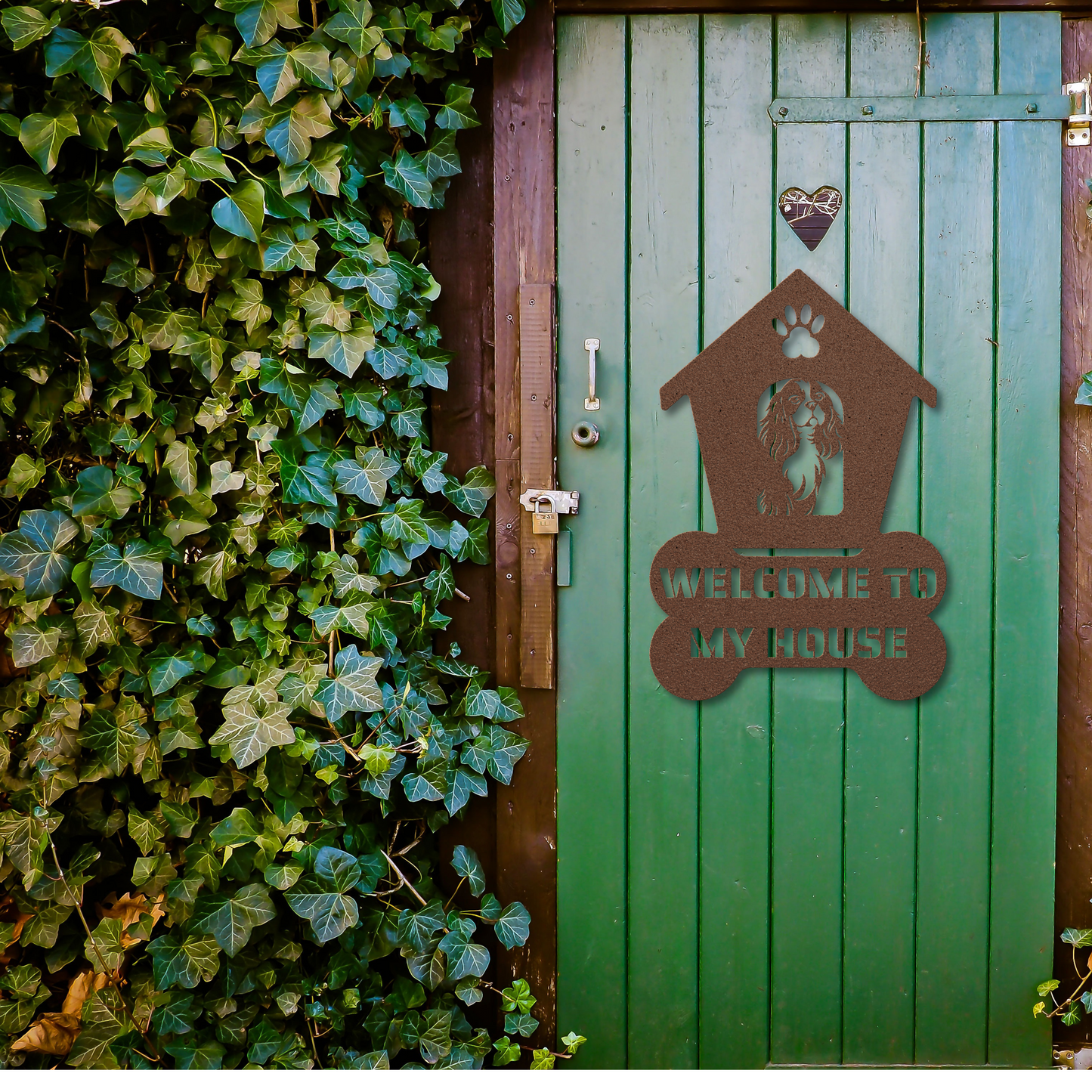 Cavalier Spaniel Welcome Dog House Sign: A Warm Greeting for Your Home